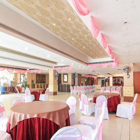 فندق Oyo 3683 De Global Park Hasanganj المظهر الخارجي الصورة