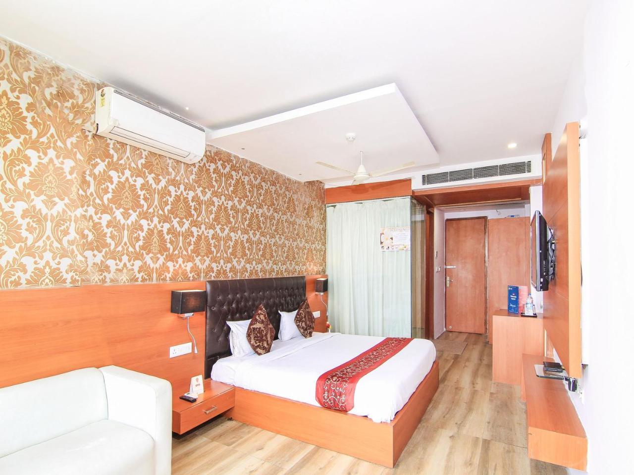 فندق Oyo 3683 De Global Park Hasanganj المظهر الخارجي الصورة