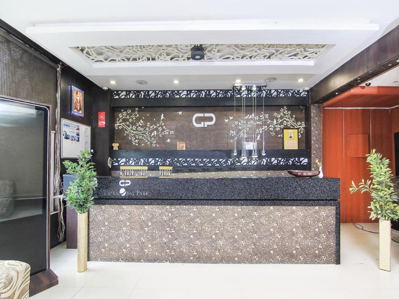 فندق Oyo 3683 De Global Park Hasanganj المظهر الخارجي الصورة